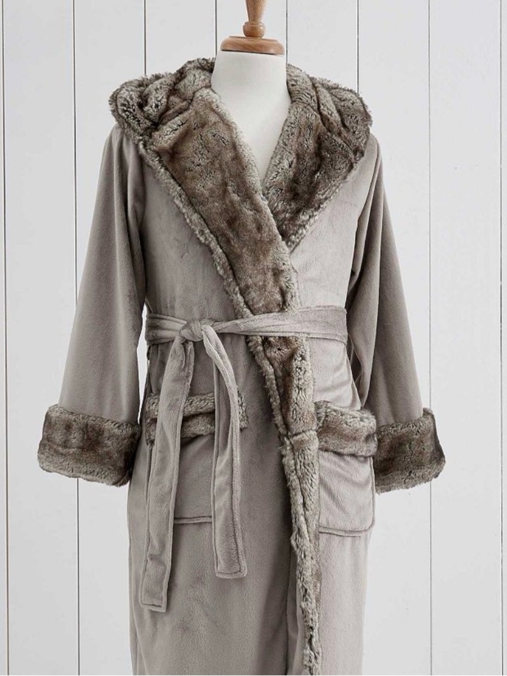 Pottery Barn Faux Fur Ombre Robe